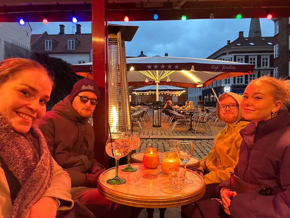 image-fleiri-heimsoknir-og-margar-myndir